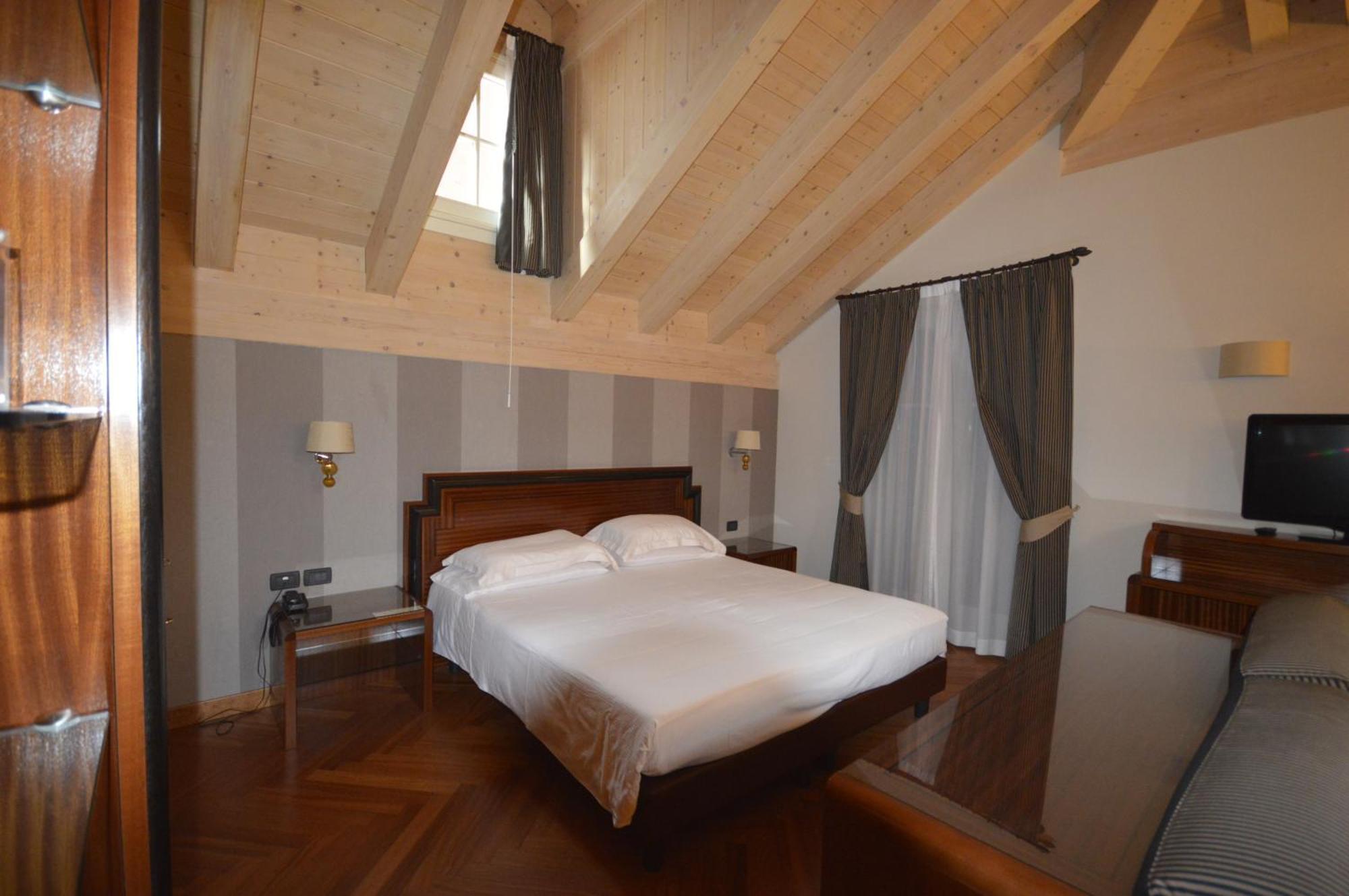 Villa Madonna ภายนอก รูปภาพ