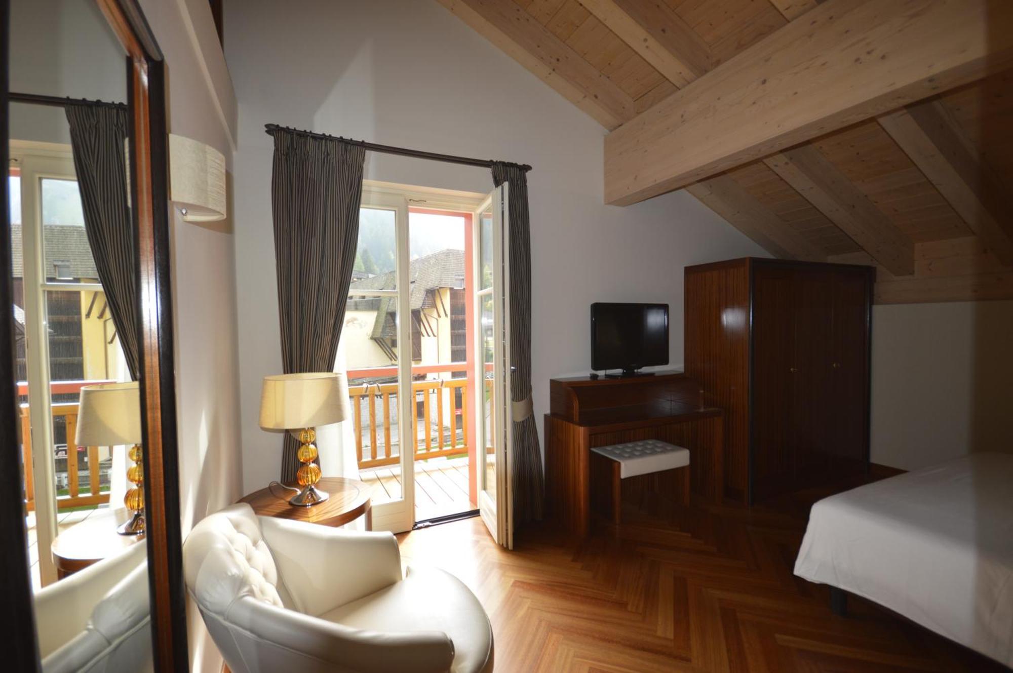 Villa Madonna ภายนอก รูปภาพ